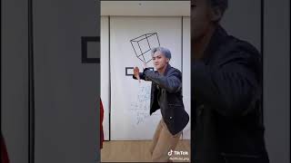 Download lagu PENTAGON Vibe 🤟🏻 | Teach me how to Dougie Tiktok | Hongseok, Shinwon, Yanan, Wooseok mp3 Download lagu PENTAGON Vibe 🤟🏻 | Teach me how to Dougie Tiktok | Hongseok, Shinwon, Yanan, Wooseok mp3