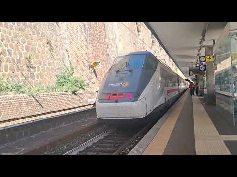 IC 669 Milano Centrale Livorno Centrale in partenza dalla stazione di Genova Piazza principe 