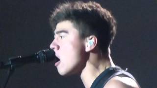 5SOS - Money (8th April 2016 London O2 Arena)