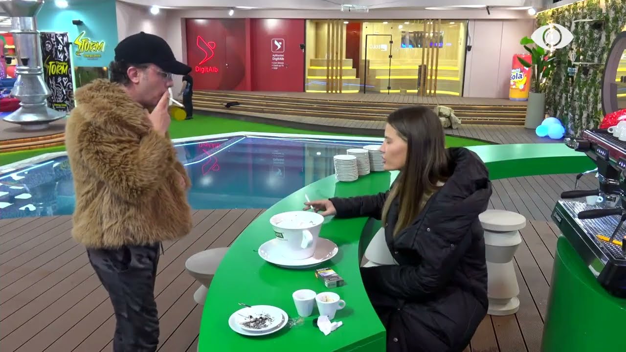 “Do ta moderosh ti me Livian?”/ Laerti diskuton me Valbonën për shfaqjen e fundvitit - BBVA 4