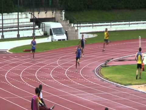 2011-05-28 - CampNacClubes - Apur (1Jorn) - 400m Masc Serie 1.wmv
