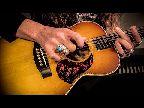 UPTOWN FUNK • Mark Ronson & Bruno Mars • Fingerstyle Guitar Cover