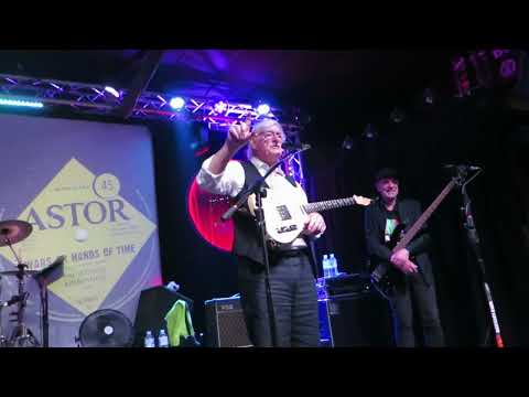 MICK BOWER on The Masters Apprentices debut single 'Undecided'