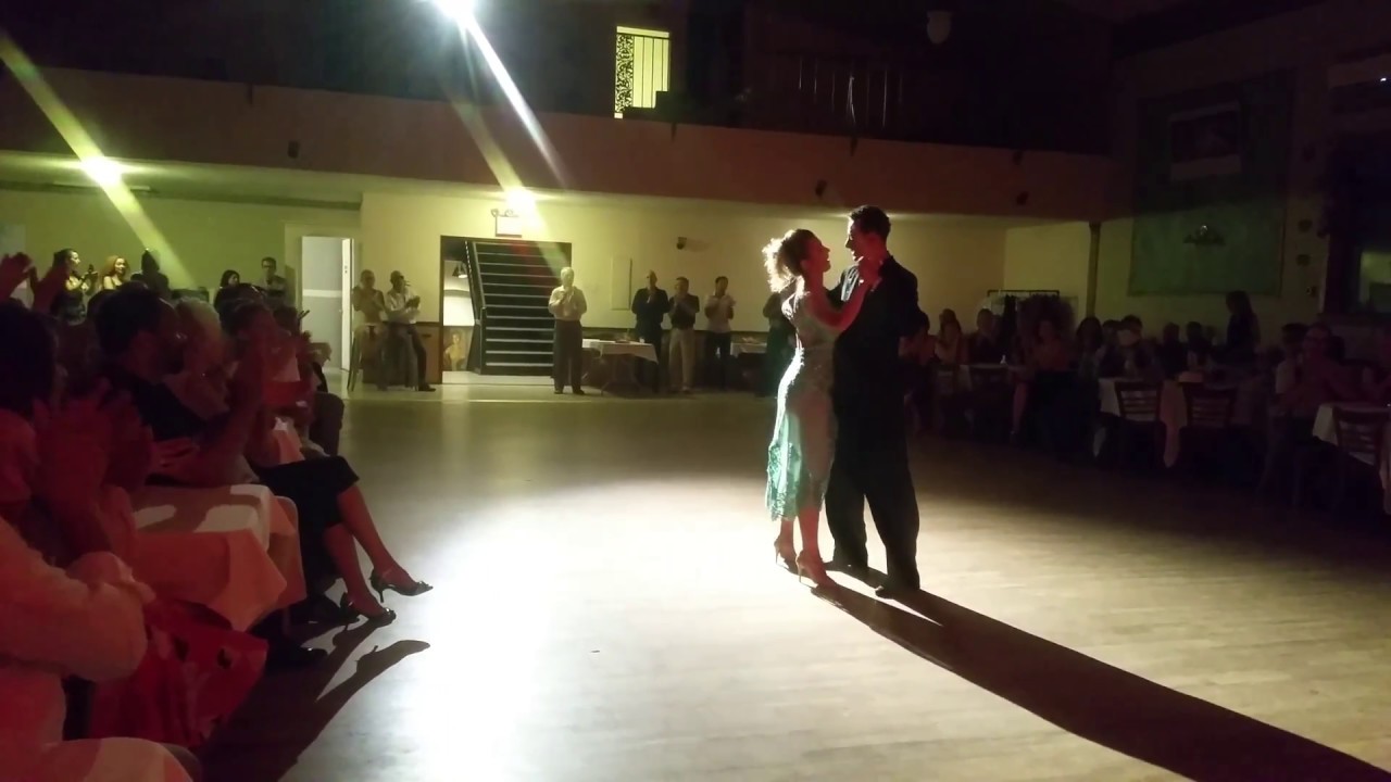 Argentine tango: Constanza Vecslir & Rommel Oramas - Valsecito Amigo -