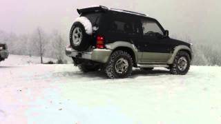 preview picture of video 'Copie a vama pajero off-road'