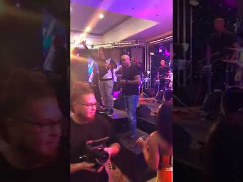 BAN PEEE   .. GIO THE LEGENDS