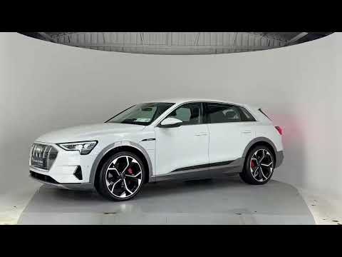 Audi e-tron TECHNIK 50 QUATTRO**22" DIAMOND CUT AL - Image 2