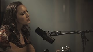 Emily James - Just For Us (YouTube Nashville Sessions)