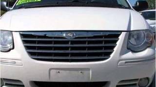 preview picture of video '2005 Chrysler Town & Country Used Cars Fort Myers FL'
