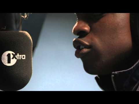 Breakfast Bars with Sneakbo