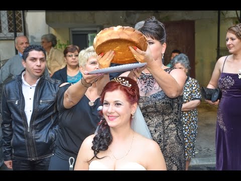 6 Traditii nunta (NUNEASCA si TURTA MIRESEI) cameraman Eugenia - 0751132073 , djfotofilm