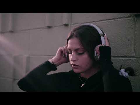 DreamChata- Anastasia Maximilian & Lamar Hernandez Sensual Bachata  (DJ Soltrix & Melvin War)