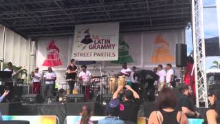 Leslie Cartaya - Mi tierra (Latin Grammy Street Party 2013)