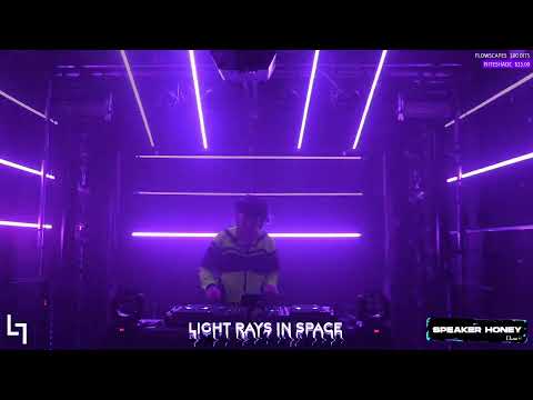 Speaker Honey - LIVE - Light Rays in Space (2021)