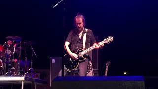 Bang Tango - Don&#39;t Stop Now (Des Moines, IA 8/12/17)