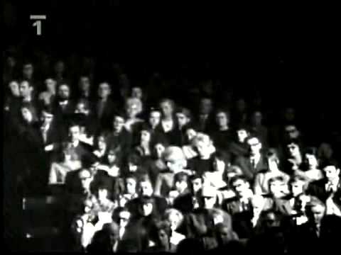 Karel Gott  Už z hor zní zvon 1974)