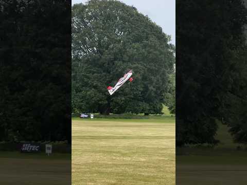 Incredible landing by Jase Dussia #westonpark #rcaircraft #flyforfun