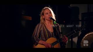 LISSIE &quot;THEY ALL WANT YOU&quot; | ROOMTONE 02.14.17