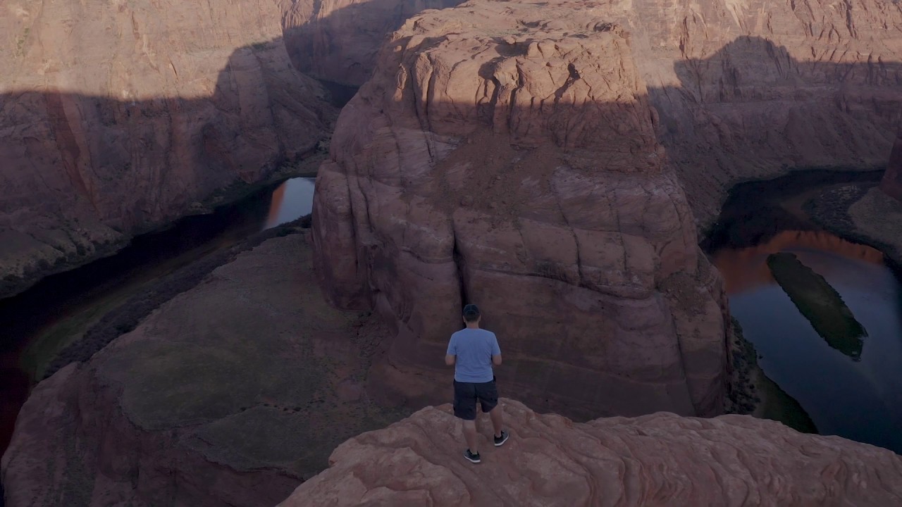 Aerial-Drone footage : Iconic Horseshoe Bend near Grand Canyon - Page, AZ
