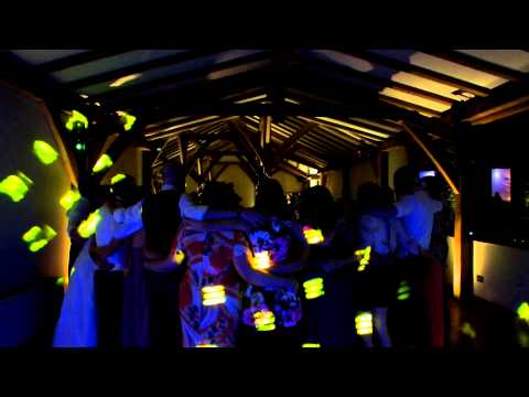 Premierdjentertainment.co.uk video.