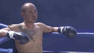 泰国40岁老将信心满满，中国选手实力教做人，全程暴揍！