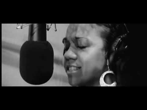 NoLay x Lady Leshurr - Back To Back Freestyling