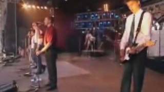 Ultra Bra: Minä Suojelen Sinua Kaikelta (live 1999)