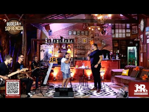 Raquel dos teclados e Zezo Potiguar cantando juntos Não se Vá