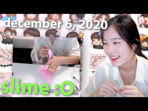 39daph Chilling With Chat #23