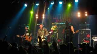 Stiff Little Fingers - Doesn&#39;t Make It Alright  (live @ SO36 Berlin, 11.04.2013)
