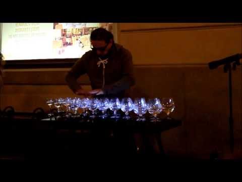 Уличный музыкант Прага