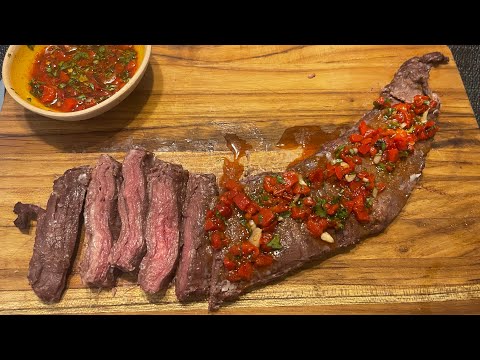 Churrasco con Chimichurri Rojo [Skirt Steak with Red Chimichurri]