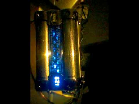 Boss Audio 8 Farad capicitor