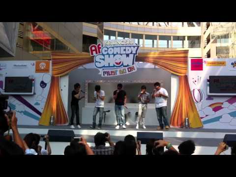 070111Tol.rehearsal af comedy