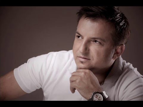 Hule // Žena S' Tetovaže //