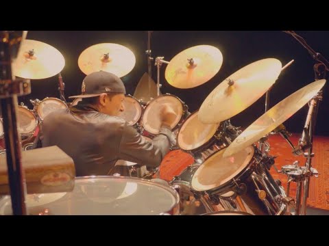 CRAZY SHREDDING when the song ends!! // Jacob Armen Band