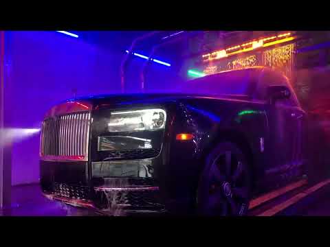 Rolls-Royce Cullinan SUV - Express Car Wash Outside View 4K