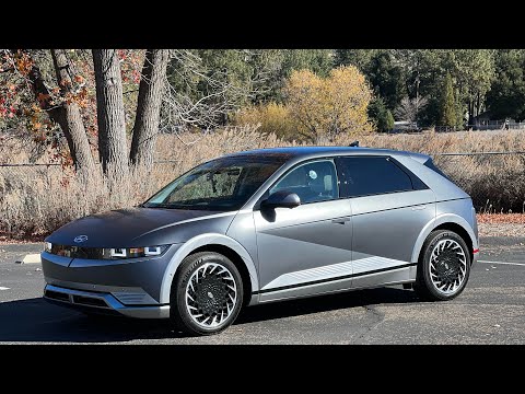 I Drive The Insanely Good Hyundai IONIQ 5 For The First Time!