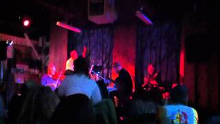 Clayhole Bros. perform Greasy String