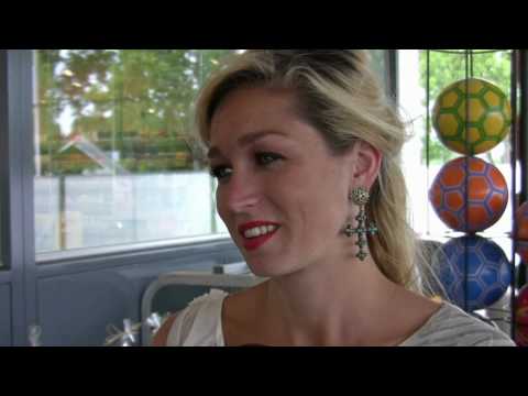 Do live in Nieuwerkerk