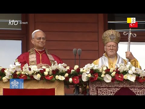 Divine liturgie en l’église patriarcale Saint-Georges d’Istanbul en présence du pape Léon XIV