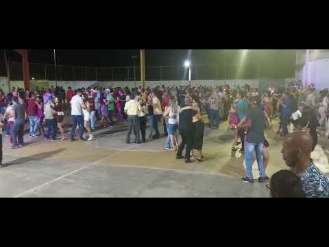 Vamos dança Forro #passossertanejos #Mamonas #roça #vidanaroça #minasgerais #vidareal  #mulherbonita