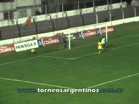 Santamarina (Tandil) 0 - Crucero del Norte 2 - Argentino A - 28-03-2012