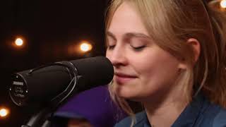 Cherry Glazerr - "Call Me" (KUTX Pop-Up Session at ACL Fest)