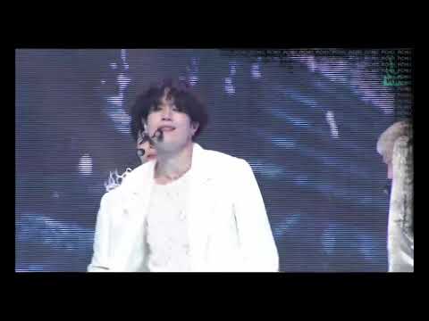 GOT7 - Not By The Moon Live Performance