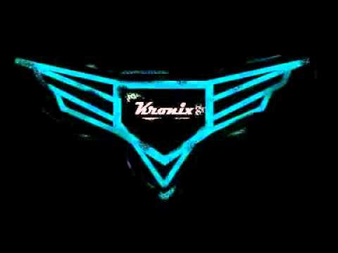 Kronix-Zege Ft Woro-Ulica tętni rapem.mpg