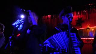 Fact of Life. Poi dog Pondering. Austin