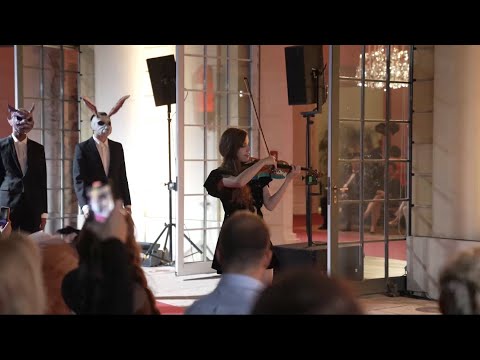 Nina Sofie - Runway Vienna (2021)