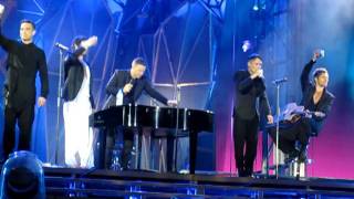 Old hits medley - Take That @ City Of Manchester Stadium, 03 June 2011