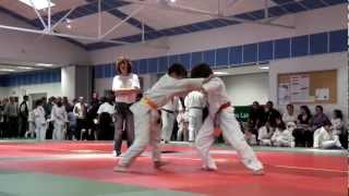 preview picture of video 'Judo 20/10/12 (Tournoi Pomarez - 6eme combat et Finale -34 kg)'